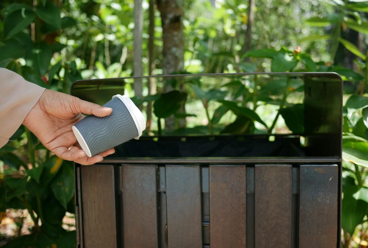 How to Build a Simple Compost Bin at Home